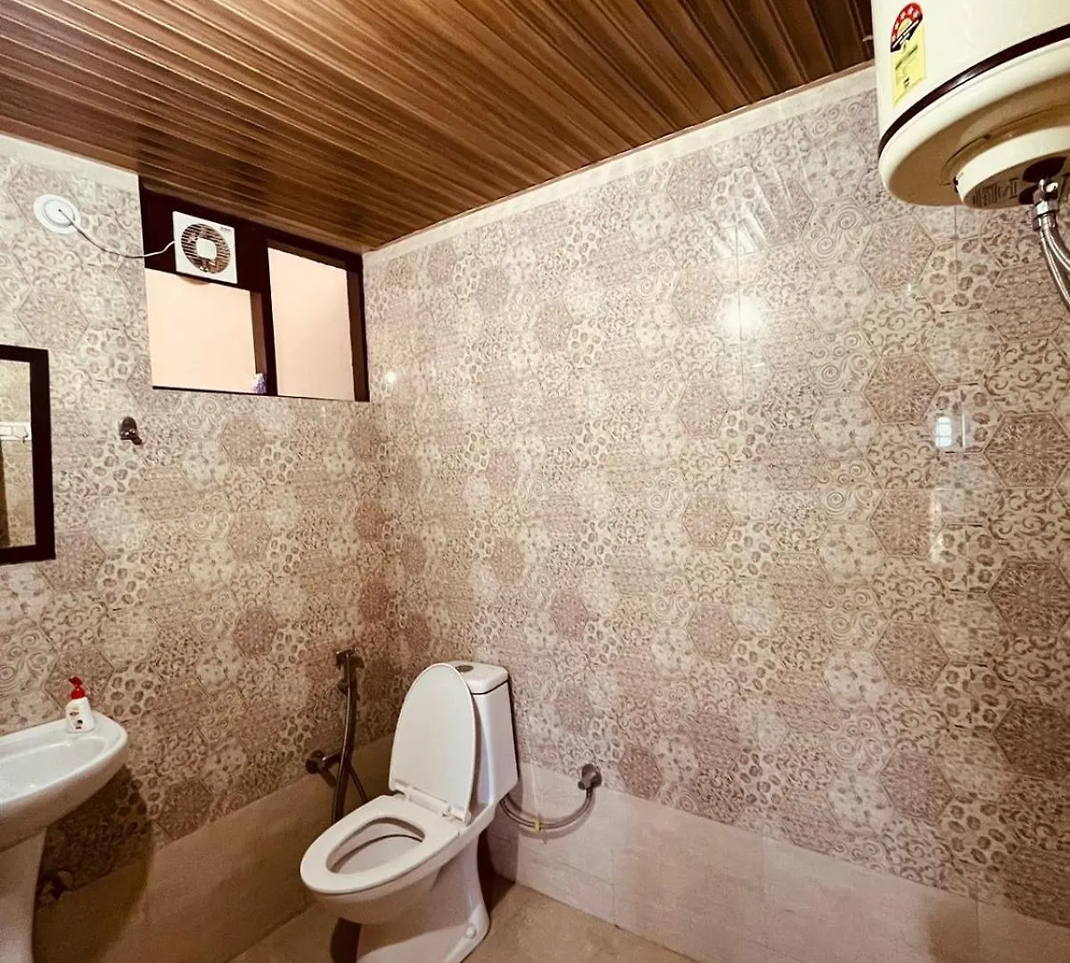 Green Lodge Farmstay By Highland Monk Shimla Farm stay